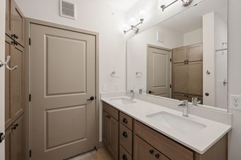 Double sink vanity